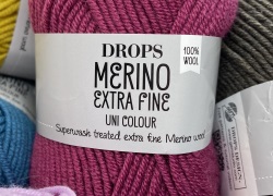 DROPS Merino Extra Fine